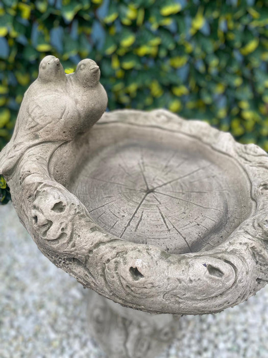 Melmar Stone Dove Pedestal Birdbath